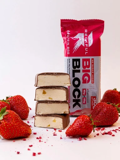 RECKFUL ® PROTEIN BAR - BIG BLOCK 100g 1 батончик 30г белка (Клубника со сливками в молочной глазури) 