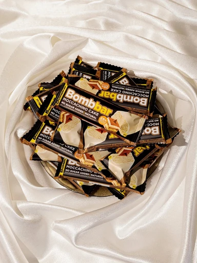 BOMBBAR Батончик глазированный Торт моккачино 40 г 