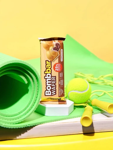 BOMBBAR Батончик вафельный с молочно-ореховой пастой Капучино 32 г 