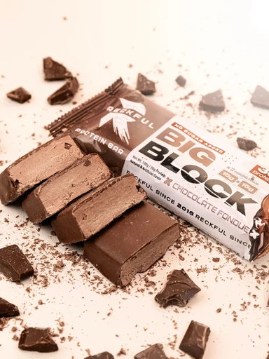 RECKFUL ® PROTEIN BAR - BIG BLOCK 100g 1 батончик 30г белка (Шоколадный фондан в молочной глазури) 