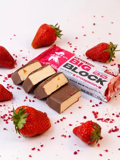 RECKFUL ® PROTEIN BAR - BIG BLOCK 100g 1 батончик 30г белка (Клубника со сливками в молочной глазури) 