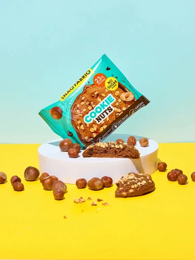 SNAQ FABRIQ Печенье глазированное Шоколадное с фундуком, 35 г 