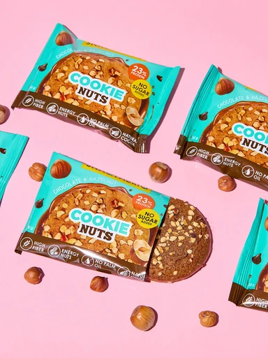 SNAQ FABRIQ Печенье глазированное Шоколадное с фундуком, 35 г 