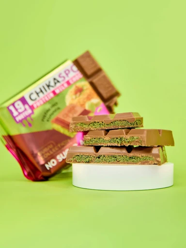CHIKALAB Молочный шоколад с фисташковой пастой и хрустящим тестом 100 г 