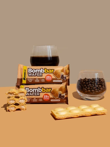 BOMBBAR Батончик вафельный с молочно-ореховой пастой Капучино 32 г 